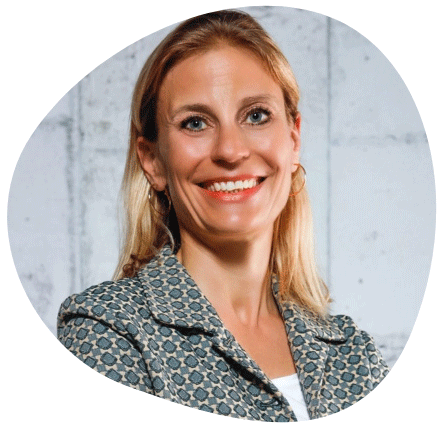 Kundenfoto von Isabella Henn Head of Banking Services Basler Kantonalbank